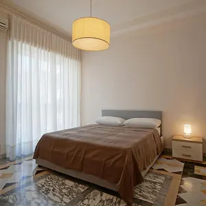 Floor Bentivoglio 2 , Catania Italia